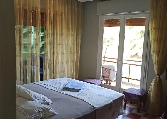 Marias PalaiónTsiflíkion